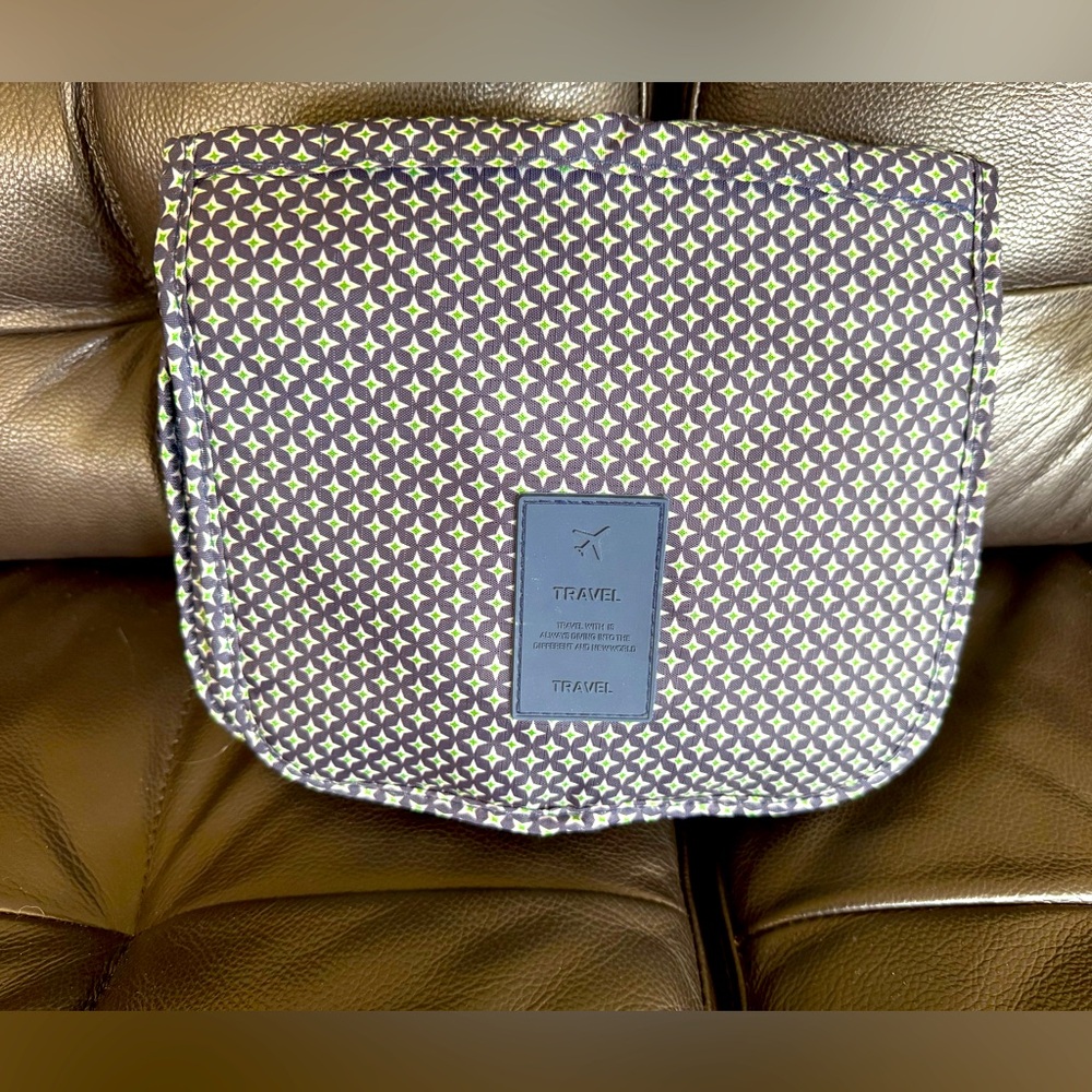 Hanging Travel toiletries Bag